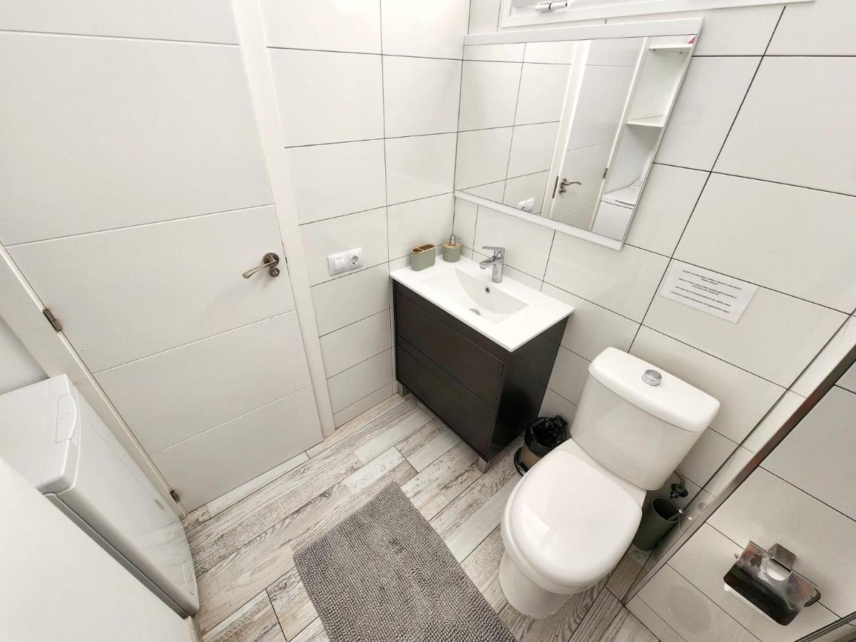 Royal Ocean View El Dorado Apartment อาโรนา ภายนอก รูปภาพ