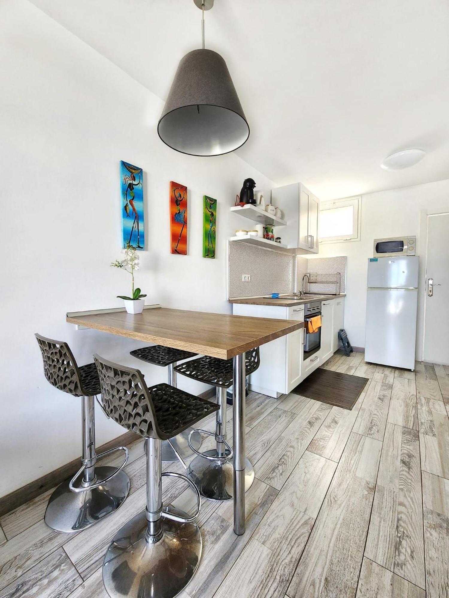 Royal Ocean View El Dorado Apartment อาโรนา ภายนอก รูปภาพ