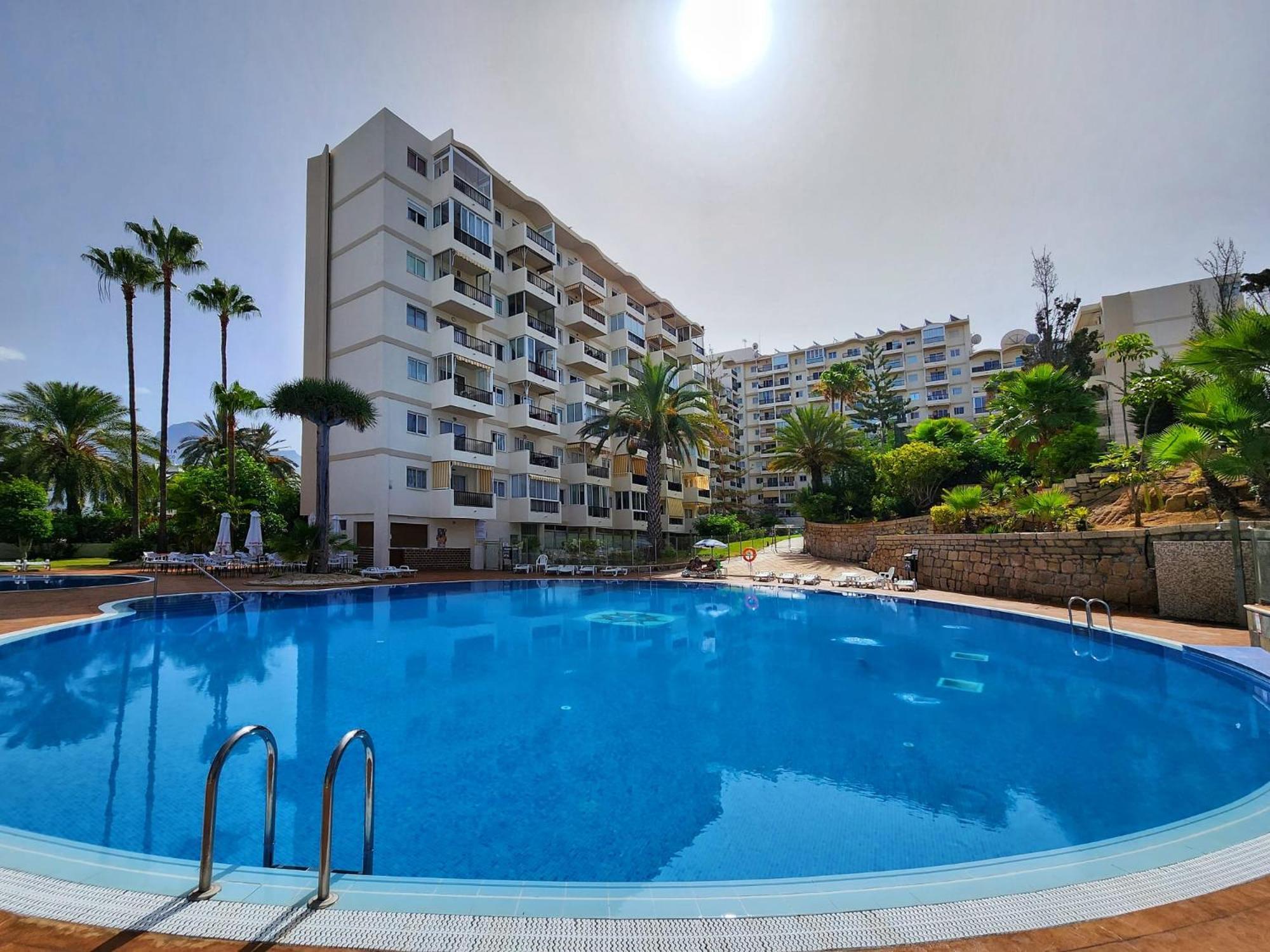 Royal Ocean View El Dorado Apartment อาโรนา ภายนอก รูปภาพ